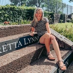 Meet your Posher, Hailey